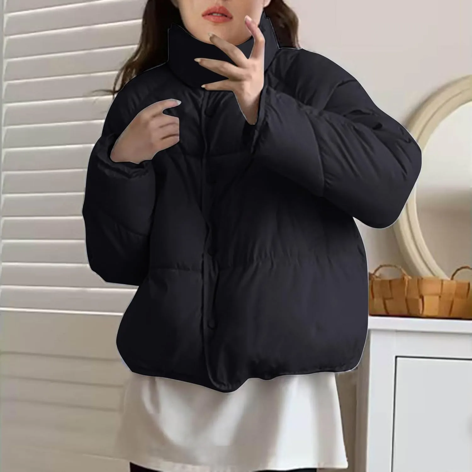 XUNRYAN Womens Winter Coats Fashion Puffer Jackets Quilted Lightweight Down Coat Cropped Warm Parka Anorak Outwear Overcoat